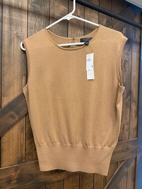 Banana Republic Knit Sleeveless Tank in Camel Brown. Merino Wool. NWT